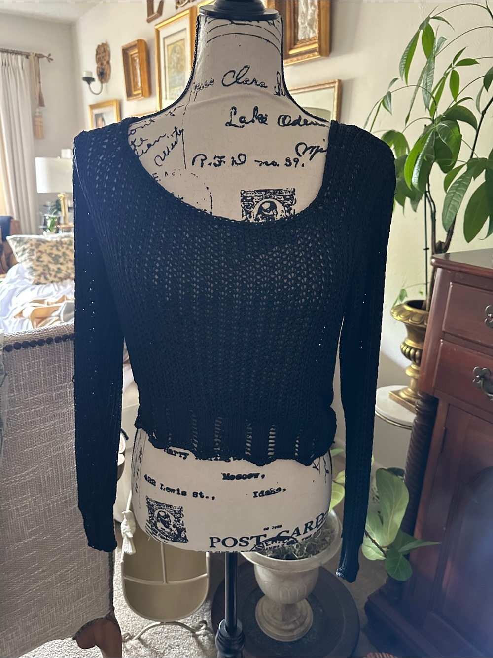 Gabriel S Handmade  Black Open-Knit Scoop Neck Sweater S